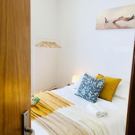 Quarto Com Vista Do Rio Tejo Hotel Lisboa Екстериор снимка