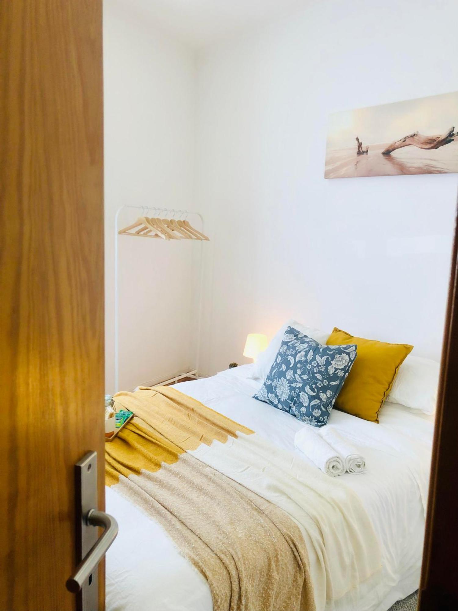 Quarto Com Vista Do Rio Tejo Hotel Lisboa Екстериор снимка